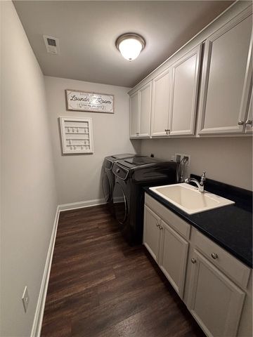 701 England Rd, Cranberry Twp, PA 16066