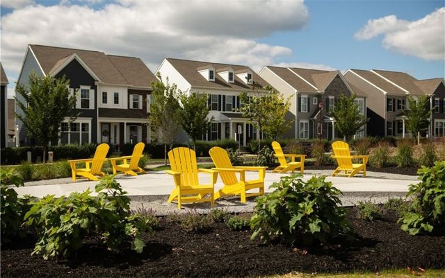 701 England Rd, Cranberry Twp, PA 16066