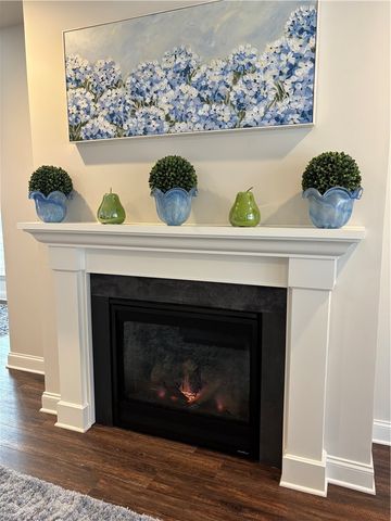 701 England Rd, Cranberry Twp, PA 16066