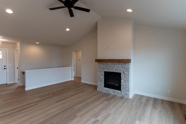 N9243 ANTON STREET, Appleton, WI 54915