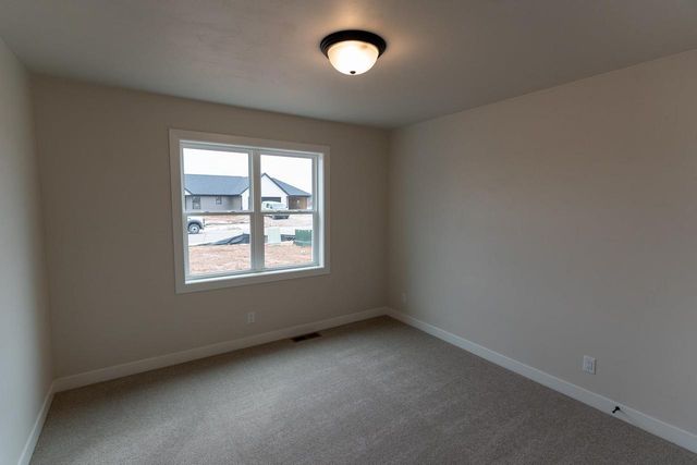 N9243 ANTON STREET, Appleton, WI 54915