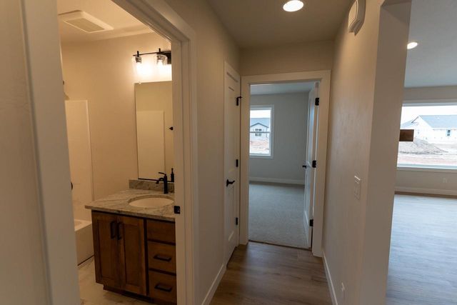 N9243 ANTON STREET, Appleton, WI 54915