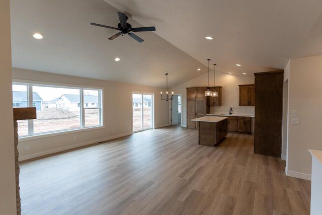 N9243 ANTON STREET, Appleton, WI 54915