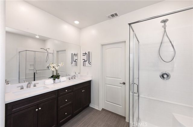 7075 Montecito Lane, Eastvale, CA 92880