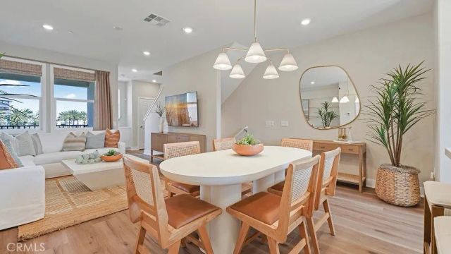 1720 E Park Street 11, Anaheim, CA 92805