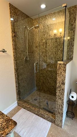 1749 Bikini CT, Cape Coral, FL 33904