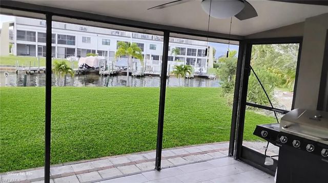 1749 Bikini CT, Cape Coral, FL 33904