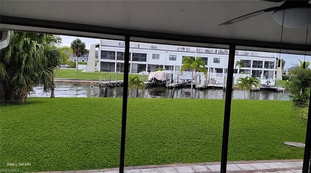 1749 Bikini CT, Cape Coral, FL 33904