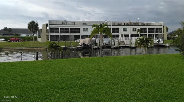 1749 Bikini CT, Cape Coral, FL 33904
