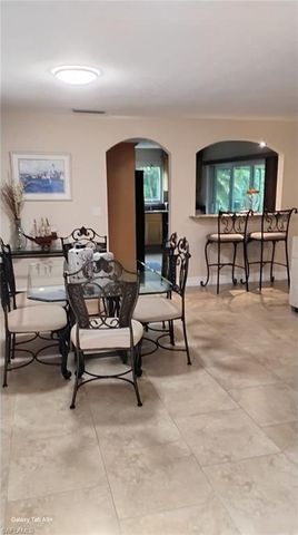 1749 Bikini CT, Cape Coral, FL 33904