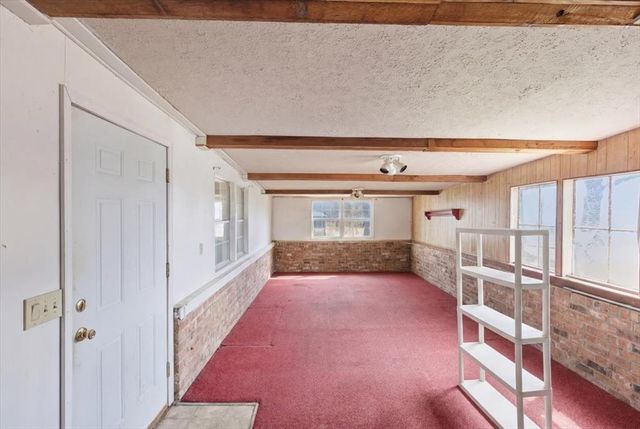 2510 N Peebly Road, Harrah, OK 73045