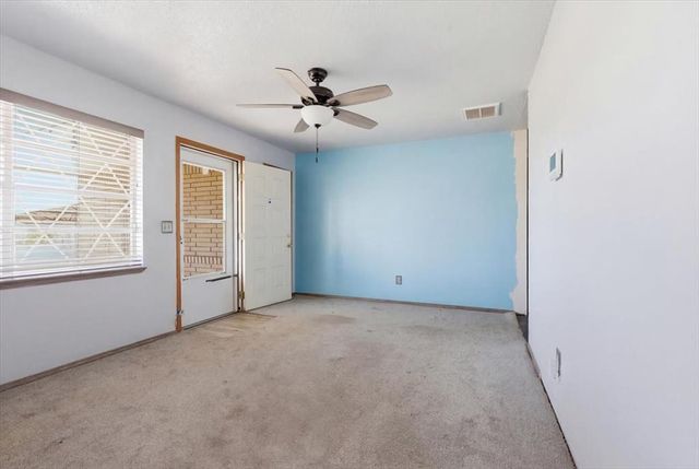 2510 N Peebly Road, Harrah, OK 73045