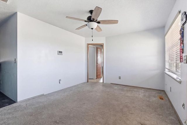 2510 N Peebly Road, Harrah, OK 73045