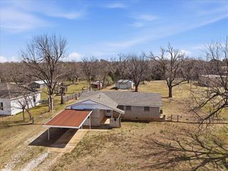 2510 N Peebly Road, Harrah, OK 73045