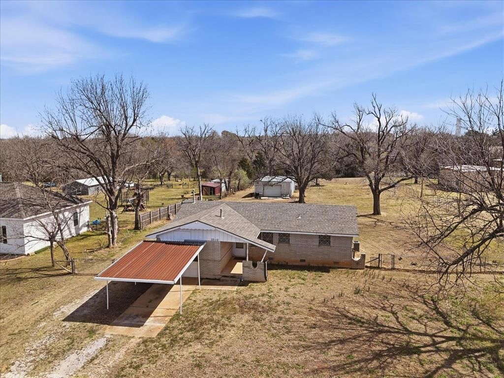 2510 N Peebly Road, Harrah, OK 73045