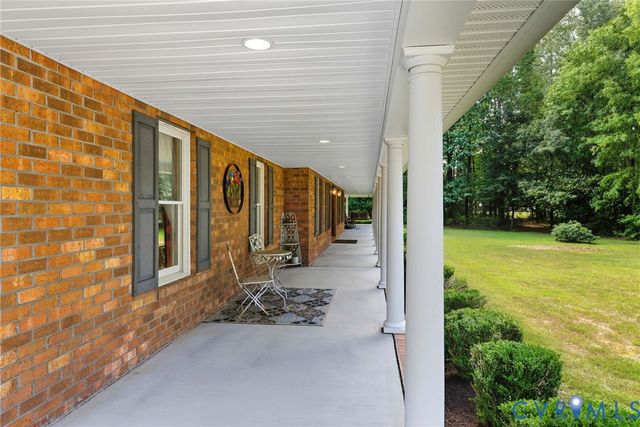 8524 Culley Dr, Mechanicsville, VA 23116