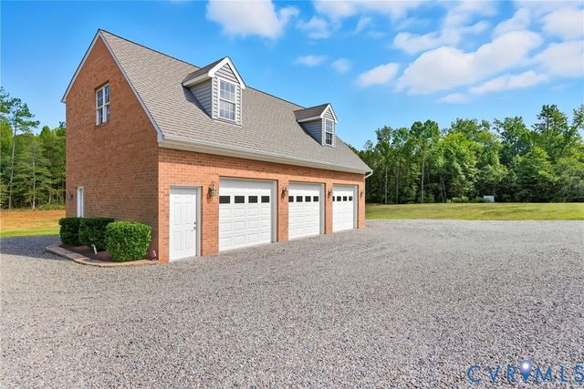 8524 Culley Dr, Mechanicsville, VA 23116