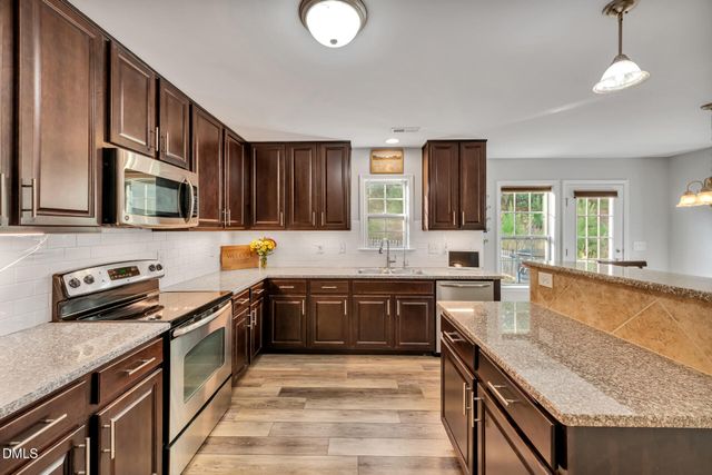 906 Ribbonleaf Lane, Fuquay Varina, NC 27526