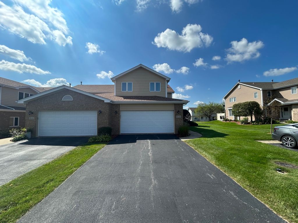 8645 Cashel Lane, Tinley Park, IL 60487 — exterior