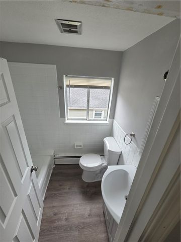 15 Barrows Street C, Providence, RI 02909