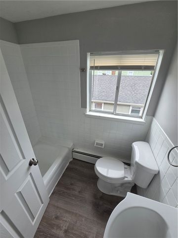 15 Barrows Street C, Providence, RI 02909