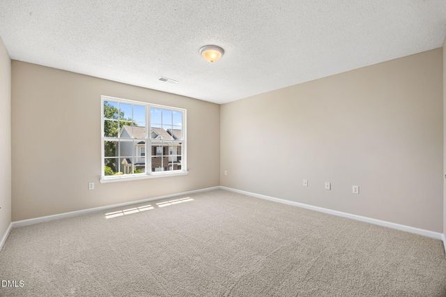 379 E Willhaven Drive, Fuquay Varina, NC 27526