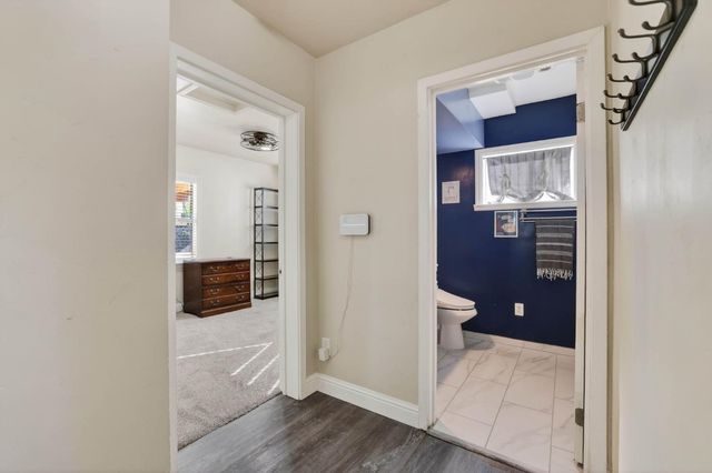 2308 Roanoke Ave, Sacramento, CA 95838