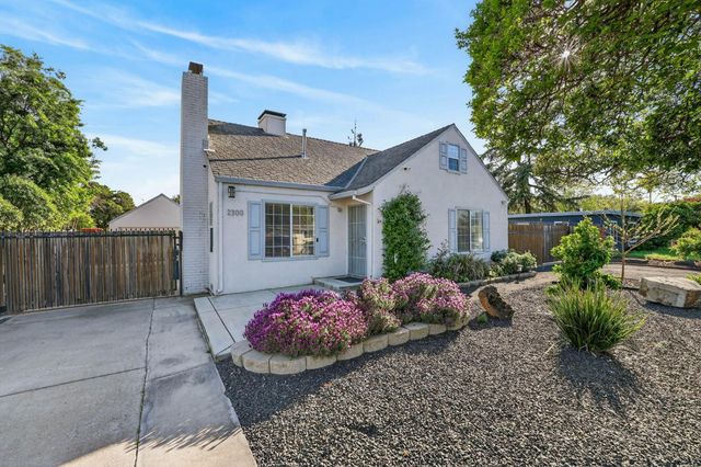 2308 Roanoke Ave, Sacramento, CA 95838