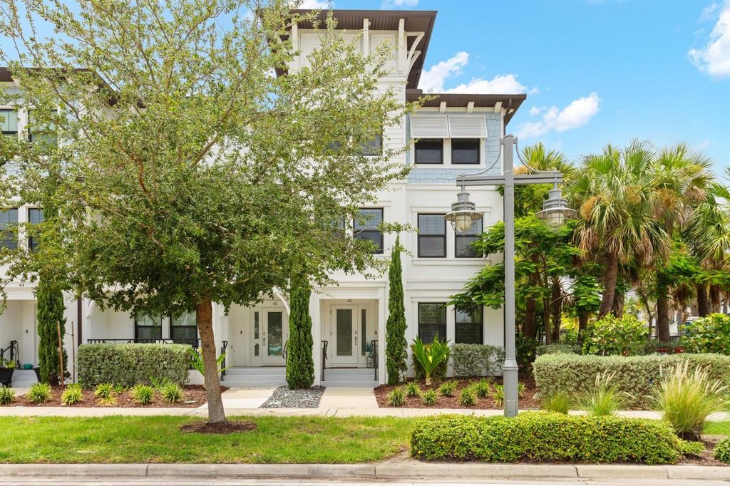5351 BRIDGE STREET 42, Tampa, FL 33611