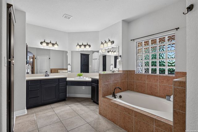 18907 Alpine Run, San Antonio, TX 78255