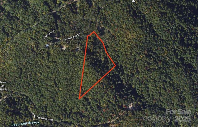 9999 Conleys Creek, Whittier, NC 28789