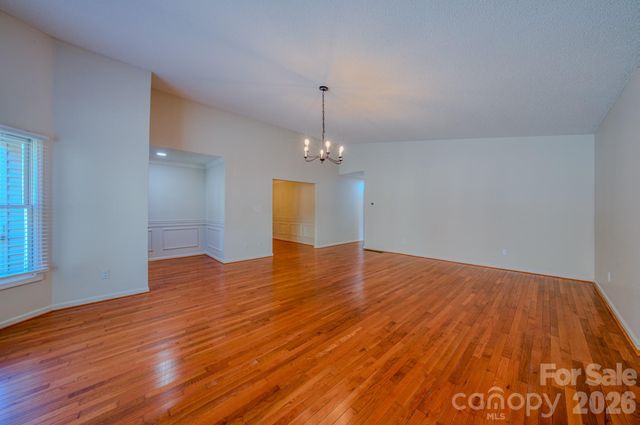 4 Hedgerose Court D, Asheville, NC 28805