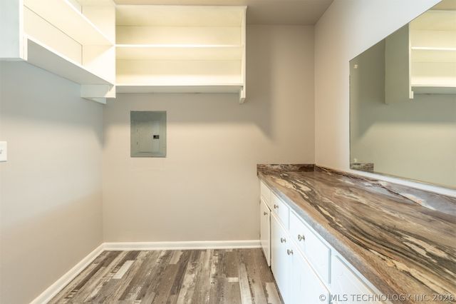 2150 S 80th East Avenue, Tulsa, OK 74129