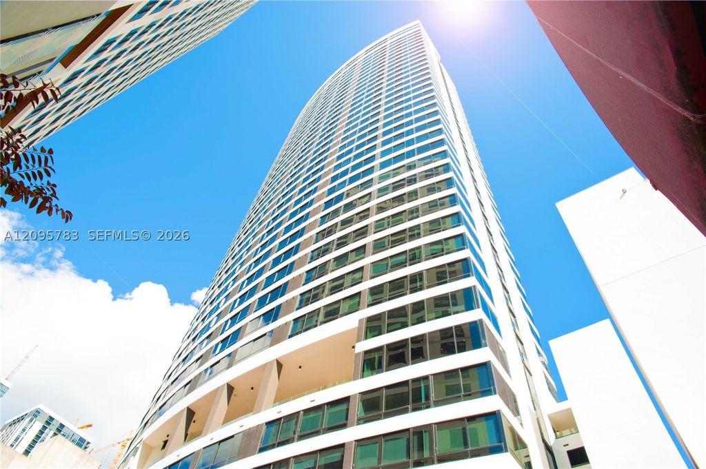 225 N Miami Avenue 2306, Miami, FL 33128