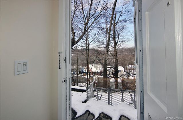 201 Bennett Avenue 1, Yonkers, NY 10701