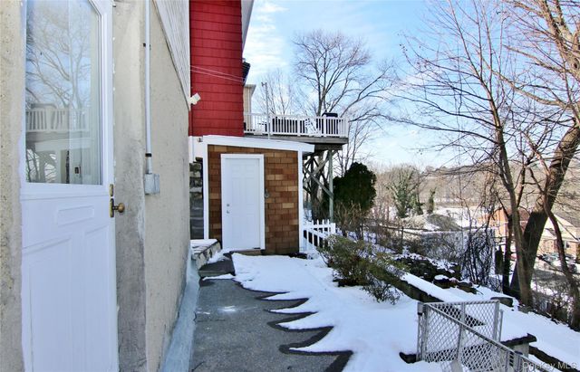 201 Bennett Avenue 1, Yonkers, NY 10701