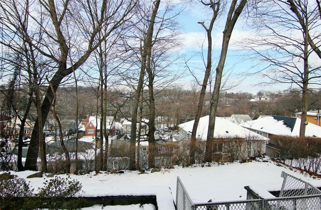 201 Bennett Avenue 1, Yonkers, NY 10701