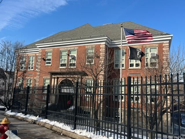 201 Bennett Avenue 1, Yonkers, NY 10701