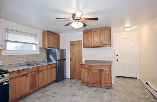 201 Bennett Avenue 1, Yonkers, NY 10701