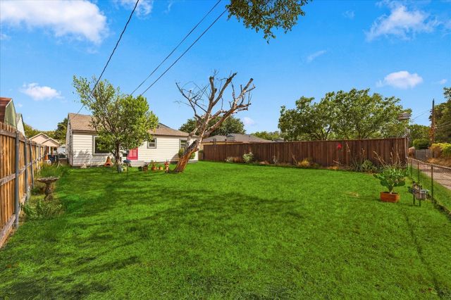 3202 Casino Drive, Dallas, TX 75224