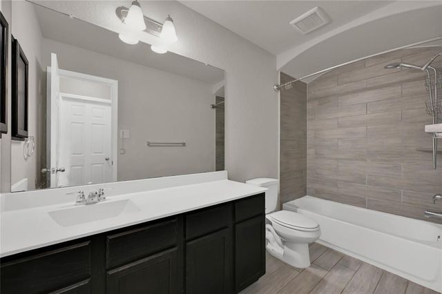 15414 Wandering Creek Trail, Houston, TX 77044