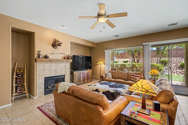 4698 W Cholla Bluff Drive, Marana, AZ 85658