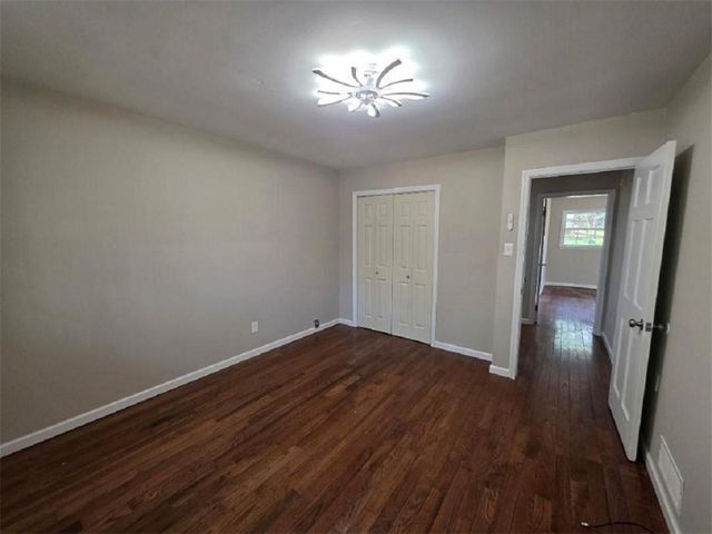 6820 Marlborough Circle S, South Fulton, GA 30349