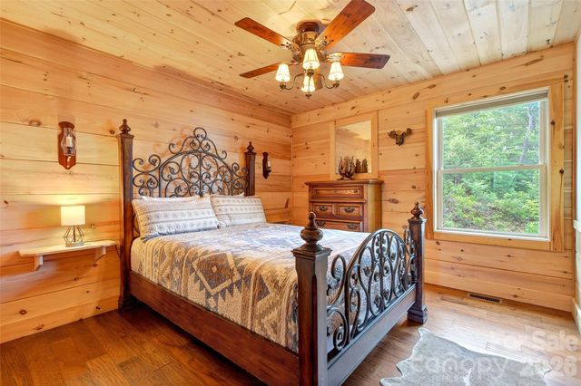 25 N Forest Drive, Marion, NC 28752