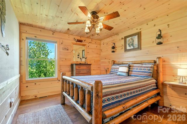 25 N Forest Drive, Marion, NC 28752