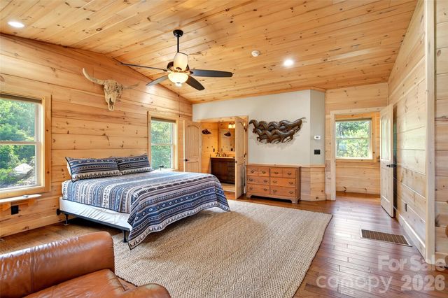 25 N Forest Drive, Marion, NC 28752