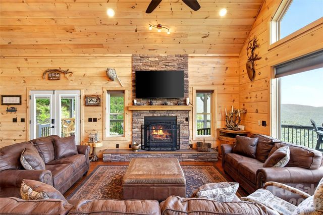 25 N Forest Drive, Marion, NC 28752