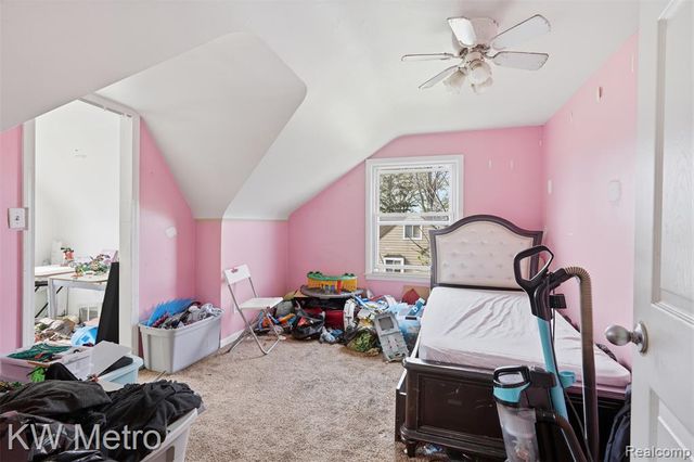 1722 Deering Street, Garden City, MI 48135