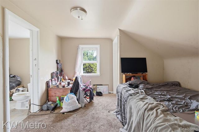 1722 Deering Street, Garden City, MI 48135