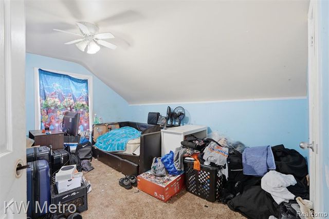 1722 Deering Street, Garden City, MI 48135